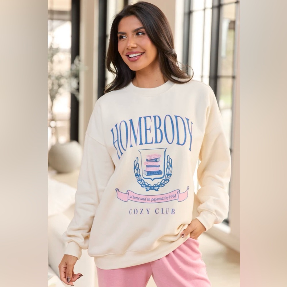 Pink Lily Women’s Homebody Club Cream Graphic Sweatshirt Crewneck Cream Large